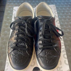 Gucci sneakers